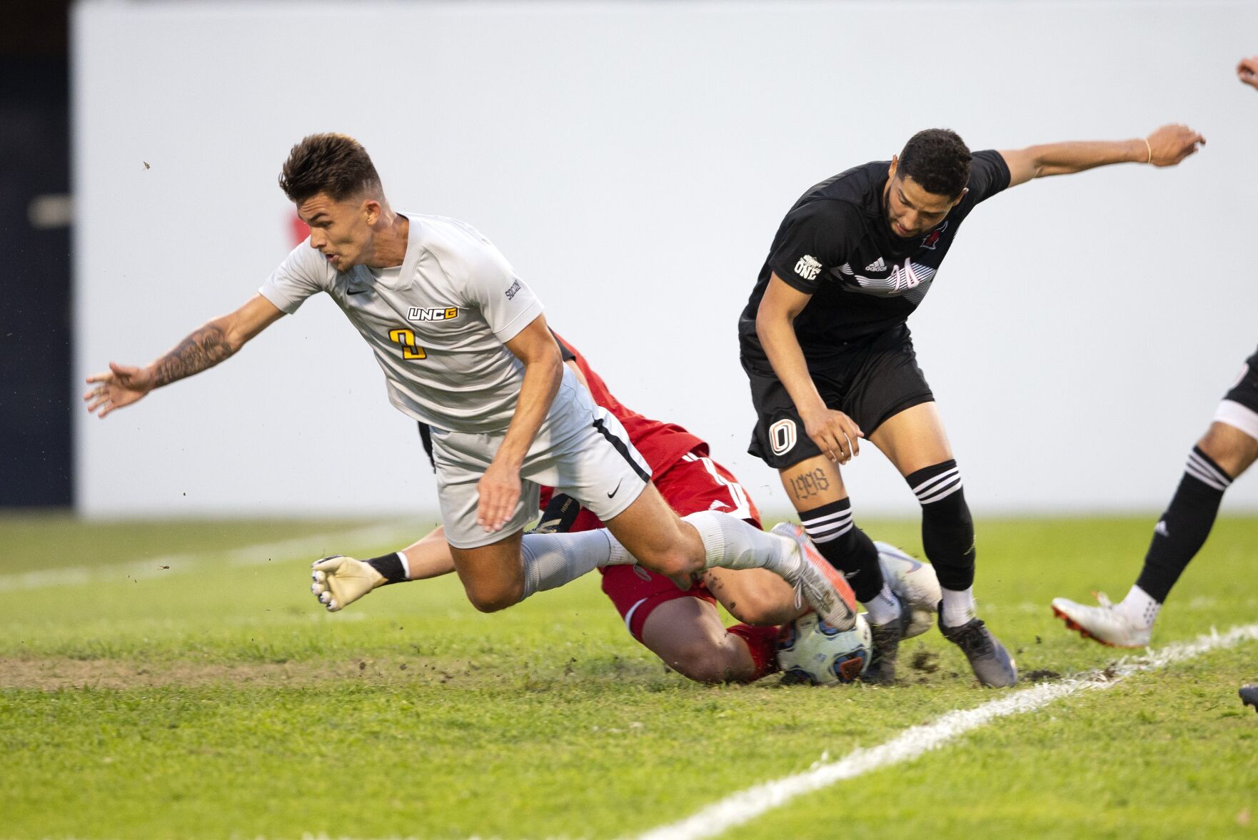 043021-gnr-spt-uncgsoccer